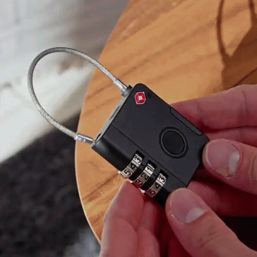 Evolto SpårLås närbild – smart bagagelås med Bluetooth-spårning och sifferkombination